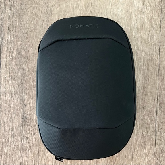 nomatic Other The Nomatic Navigator Tech Zip Around Organizerblack